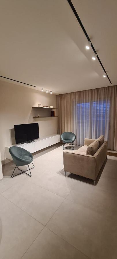 Lido Mare By Massi Apartment Lido di Camaiore Ngoại thất bức ảnh
