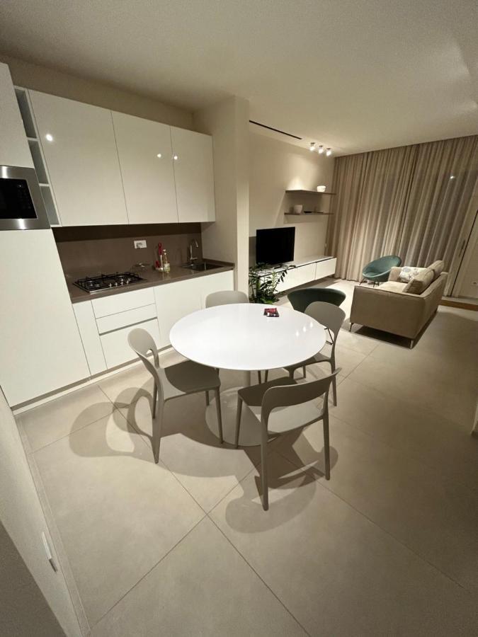 Lido Mare By Massi Apartment Lido di Camaiore Ngoại thất bức ảnh